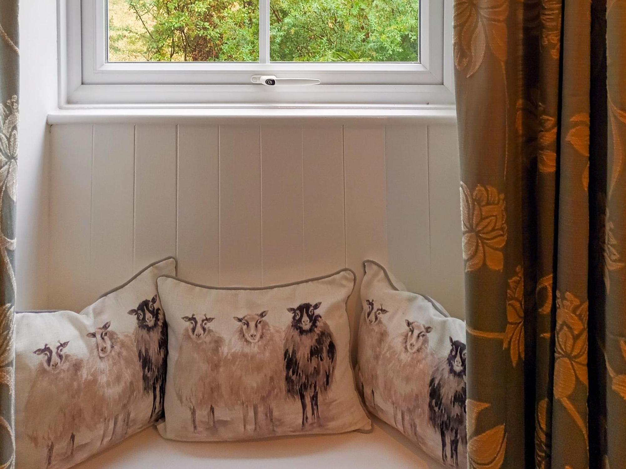 Honeymead Cottage Wick  ภายนอก รูปภาพ